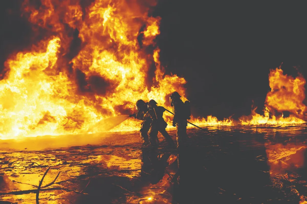 Mantenimiento y uso profesional de EPIs de bomberos